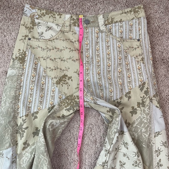 BDG UO The Elise Barrel Leg Floral Patchwork Boho Grannycore Cotton Pants Size 4 - Picture 12 of 16